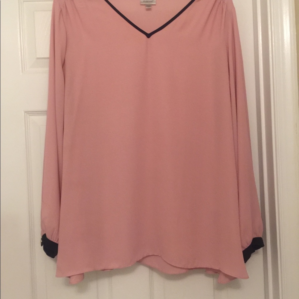 18/20 Pink w/black trimming top